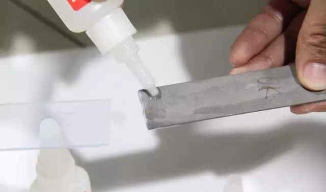 樂泰強(qiáng)力瞬間膠水